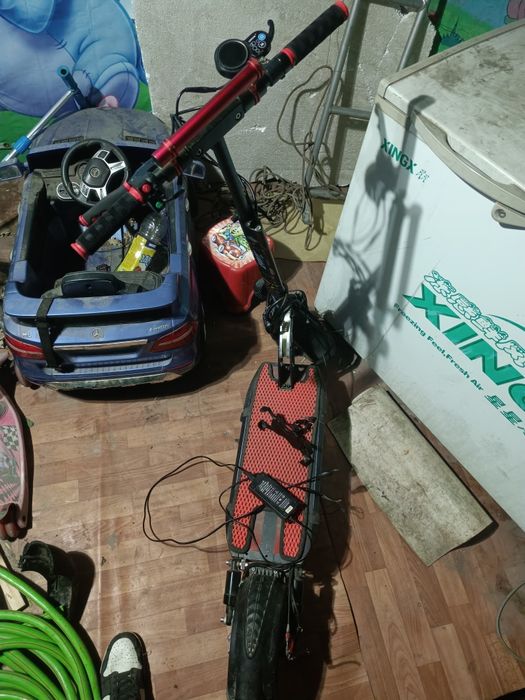 Продаю kugo m4 ( куго м4)