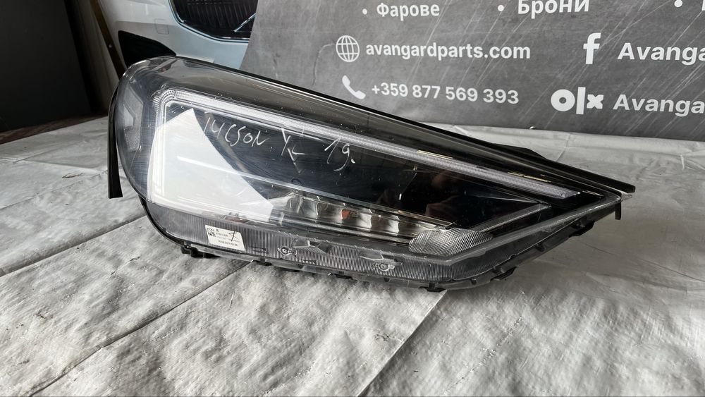 2 броя десен фар Hyundai Tucson 2020-