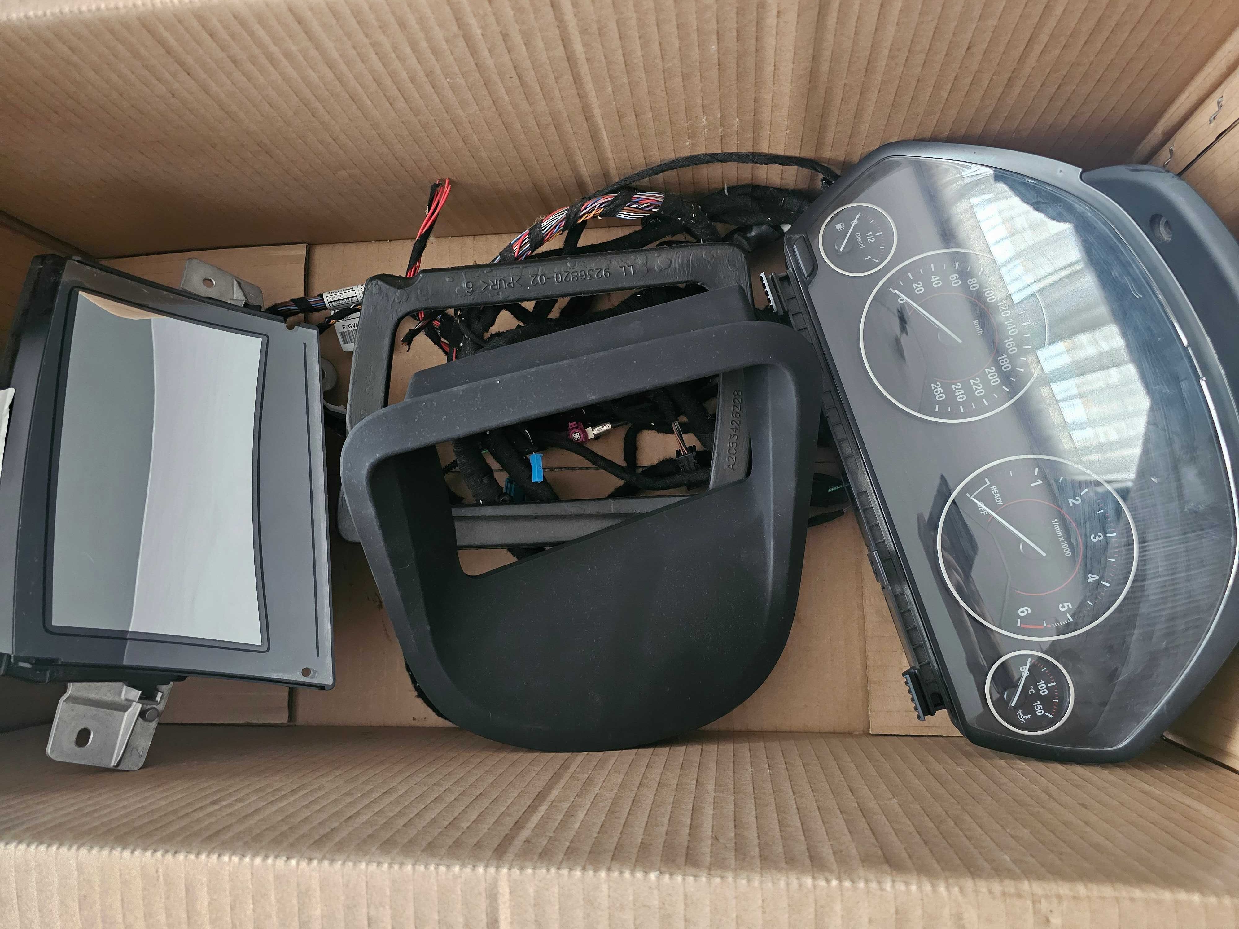 Комплект хед ъп дисплей (head-up display) за BMW F30, F31 ,F32, F34