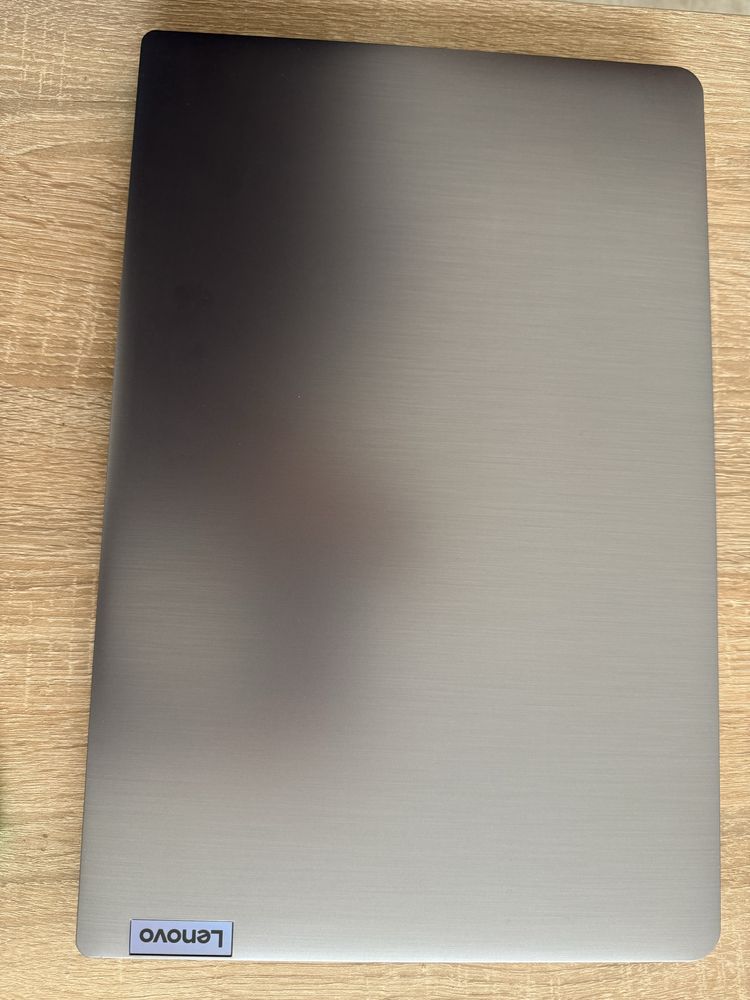 Lenovo IDEAPAD 3