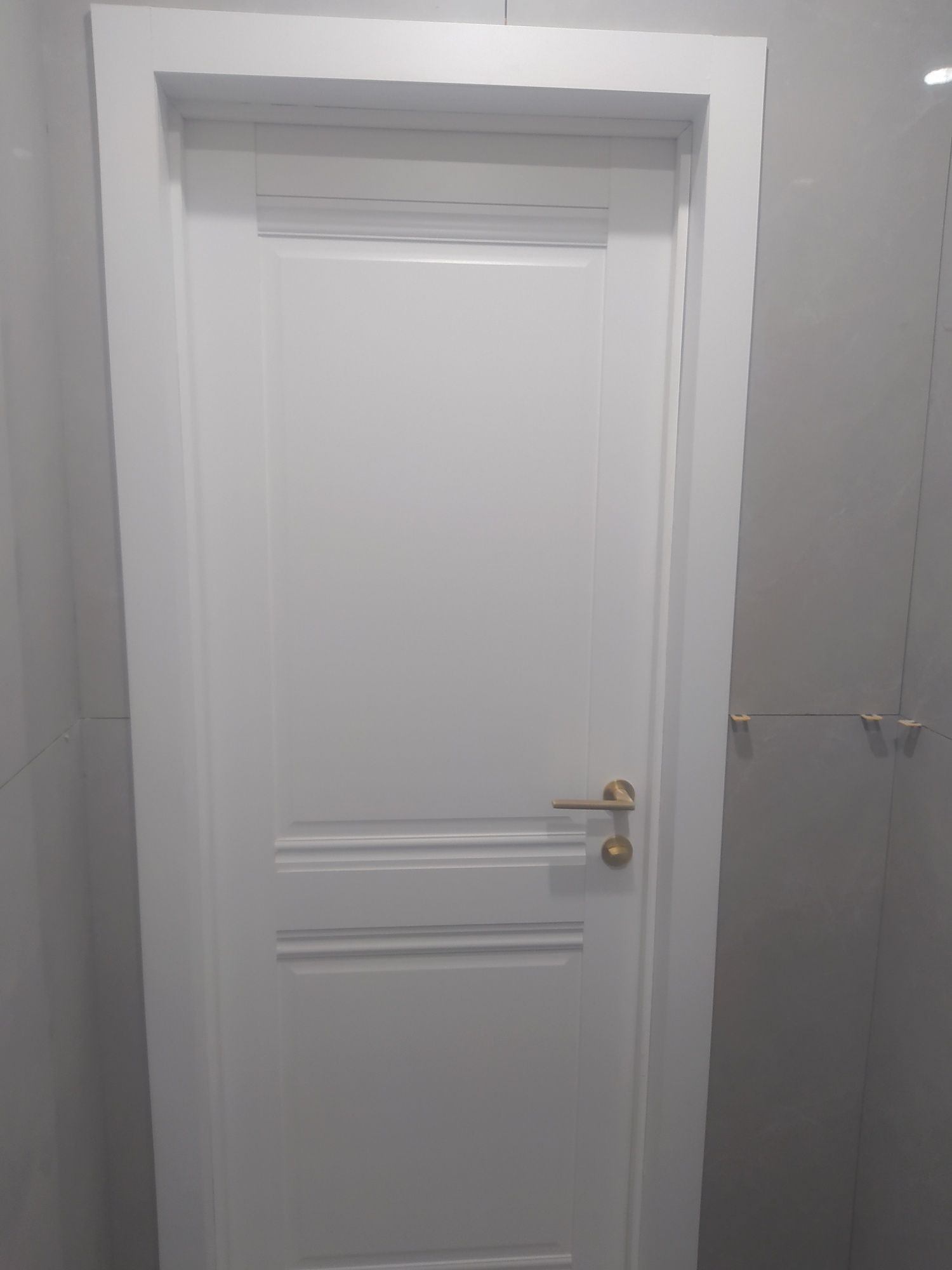 Установка Дверей