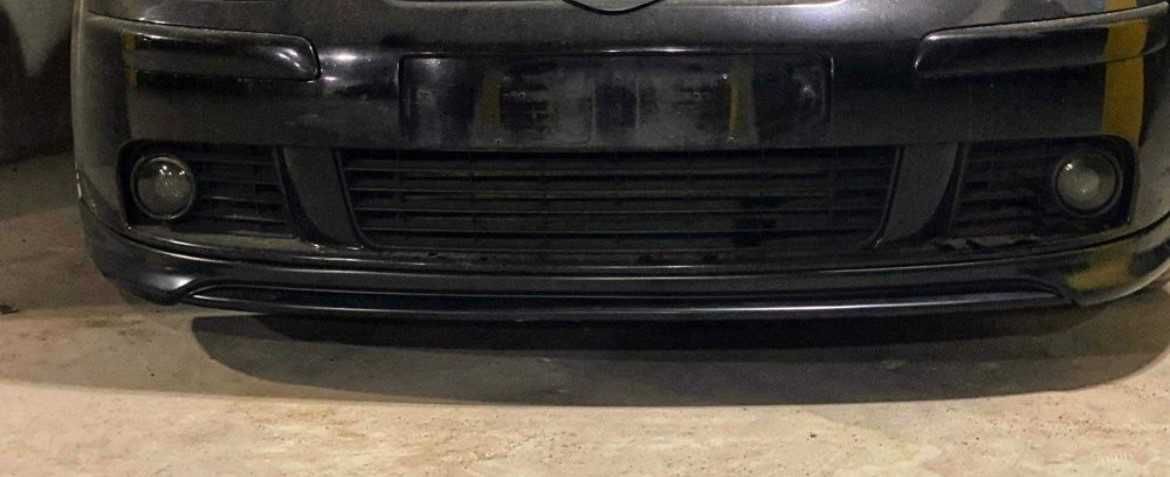 Prelungire Lip Bara Fata Volkswagen Golf 5