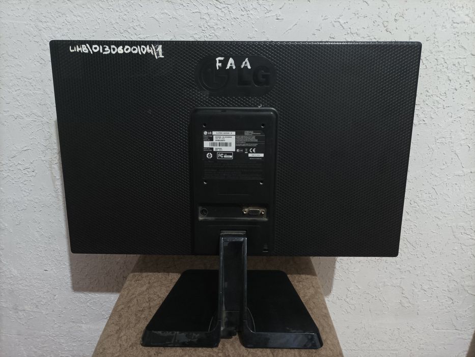 Продается монитор LG 22 дюйма