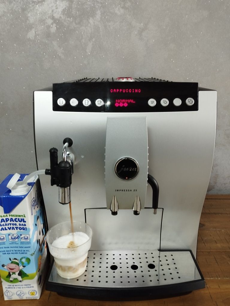 Aparat espressor cafea Jura Impressa Z5/ transport gratuit