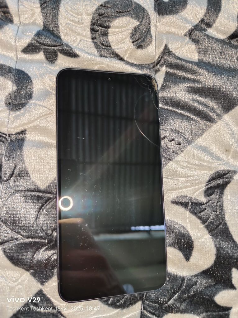 Samsung s23 sotiladi