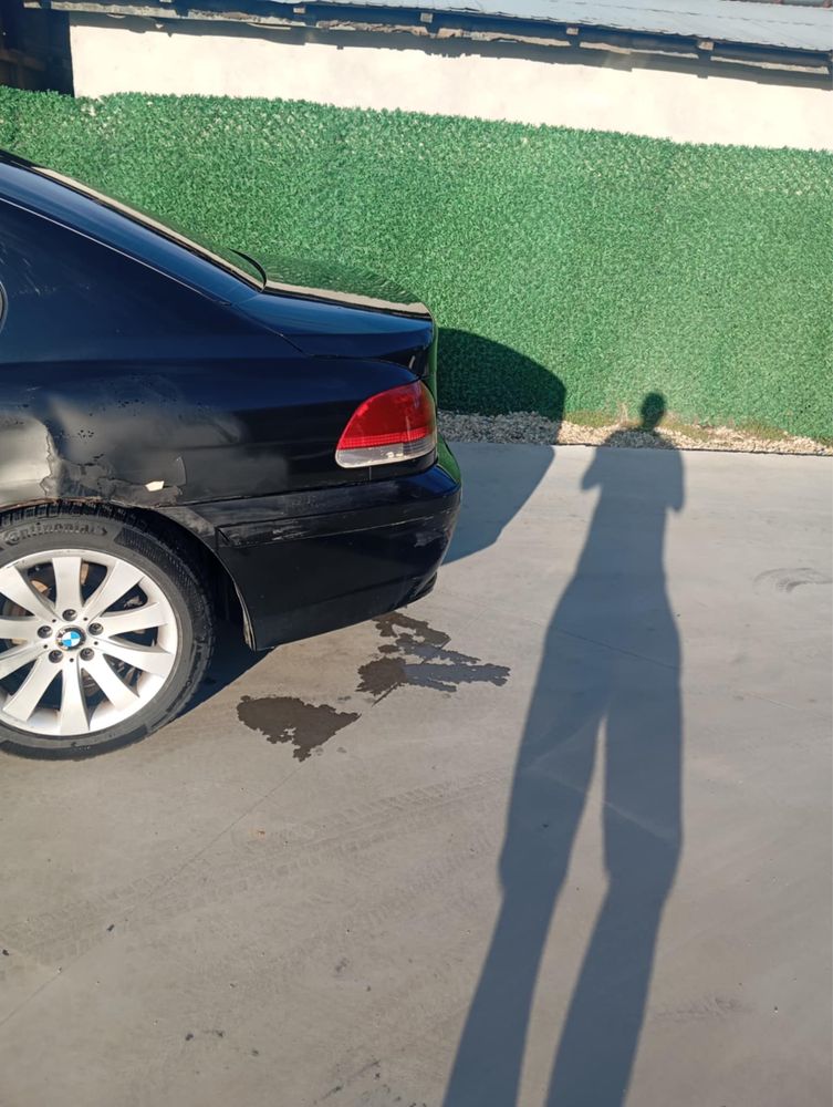 Vand sau o dau intreaga pentru dezmembrari..cutie motor in stare ok