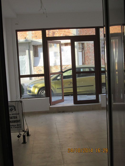 Търговско помещение под наем