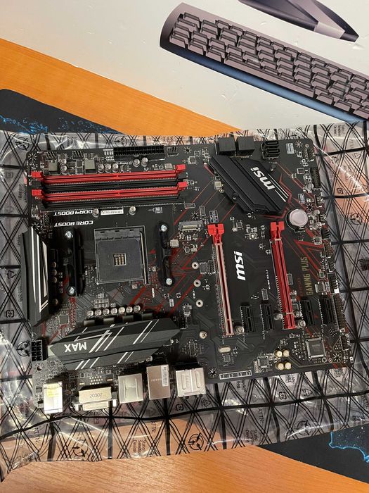 Placa de baza soket AM4 MSi B450 GAMING PLUS MAX, noua, garantie
