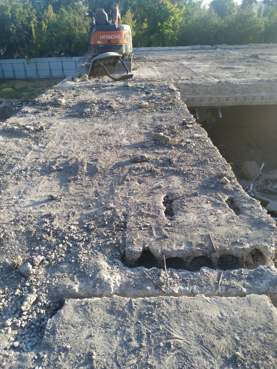 Yuqori sifatli quriliw beton plitalar