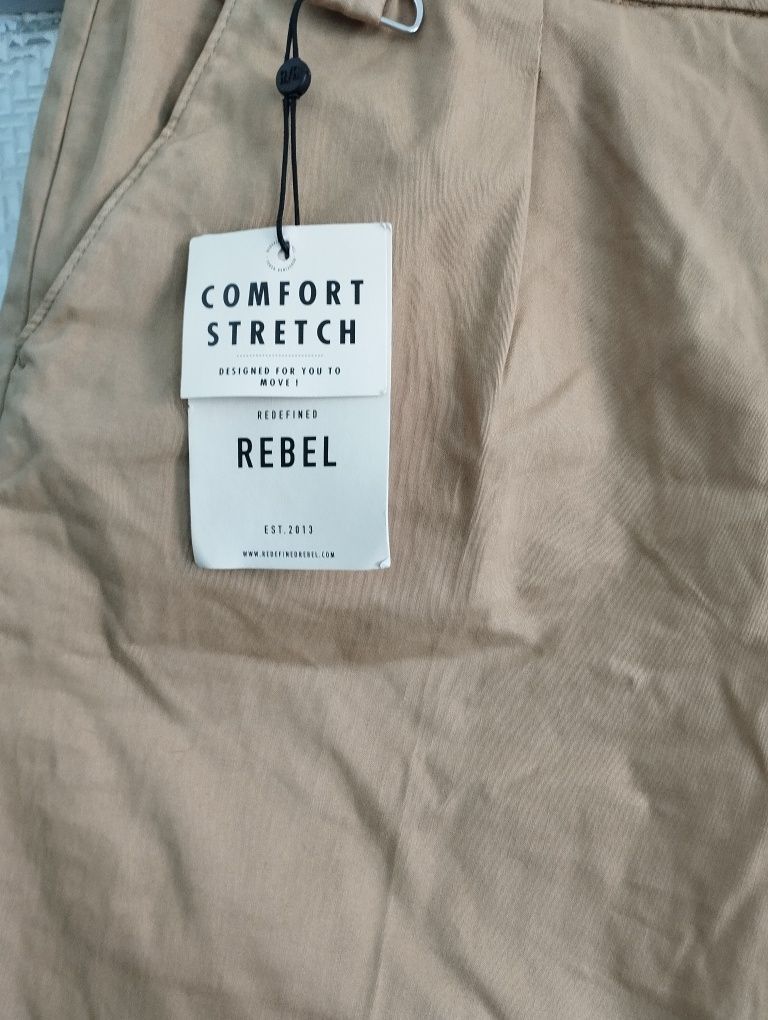 Памучен панталон Rebel