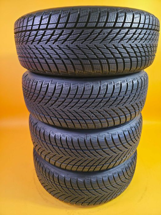 ROTI Jante Anvelope IARNA 205/55/16 5x112 OEM AUDI A3 8Y 2024