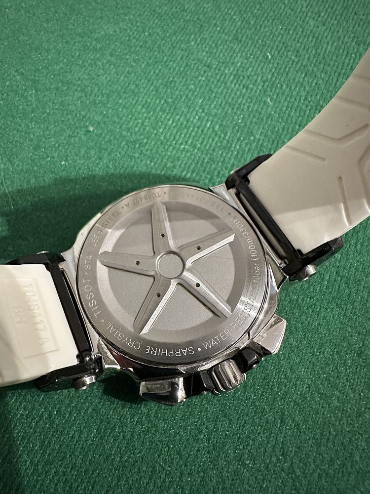 Tissot T-race red white