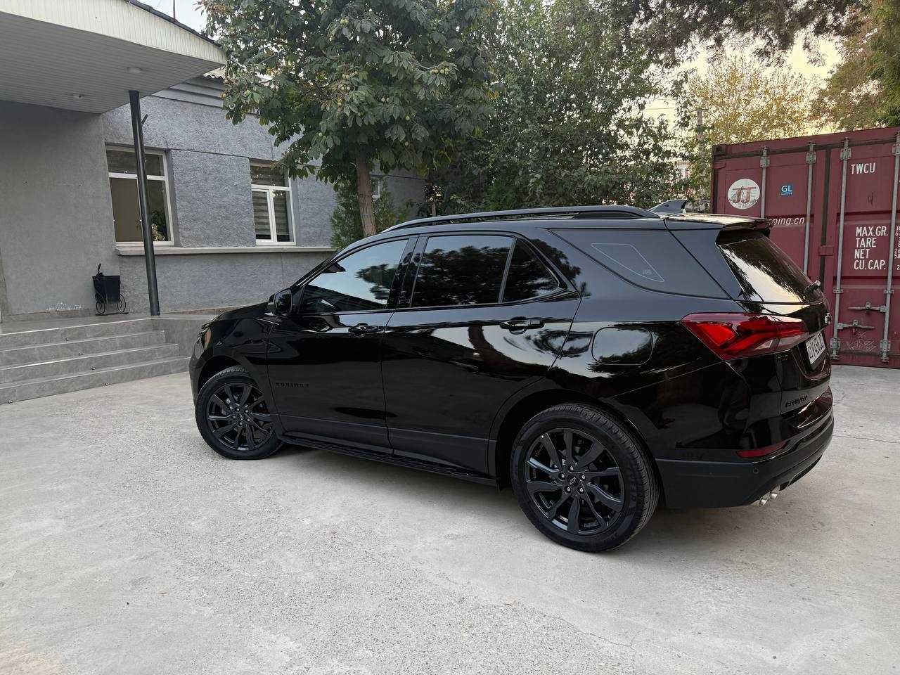 EQUINOX / 2-литра Турбо / 2023 (ноябрь) 6200км