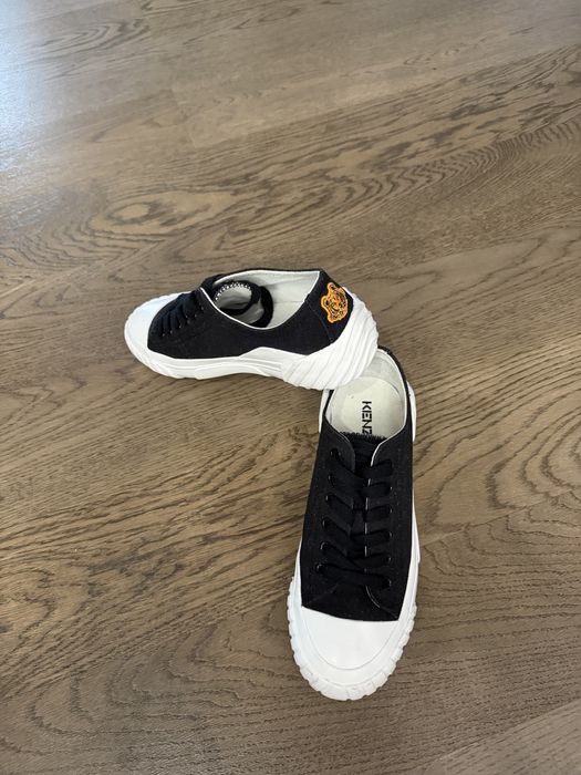 Продам кеды Kenzo