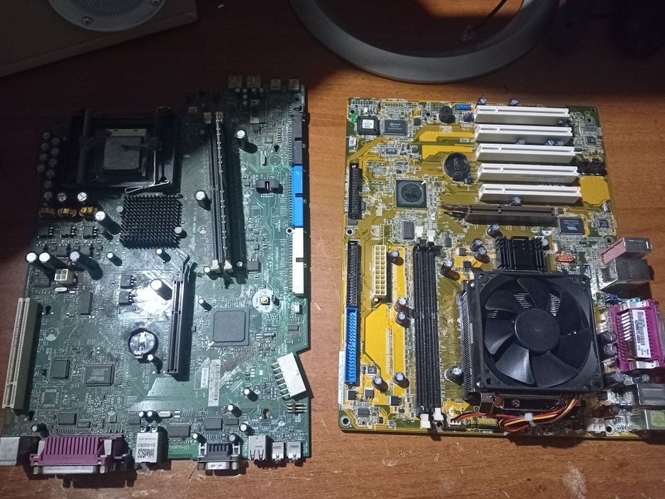 2 desktop board Asus și intel 2 procesor