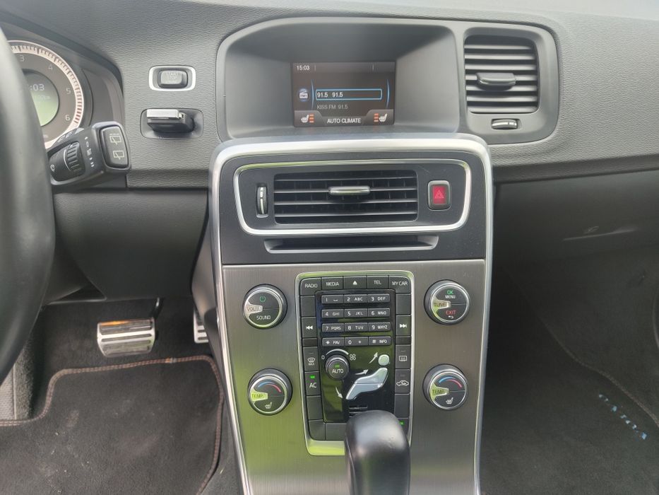 Volvo V60 D3 2.0 Diesel 5 pistoane