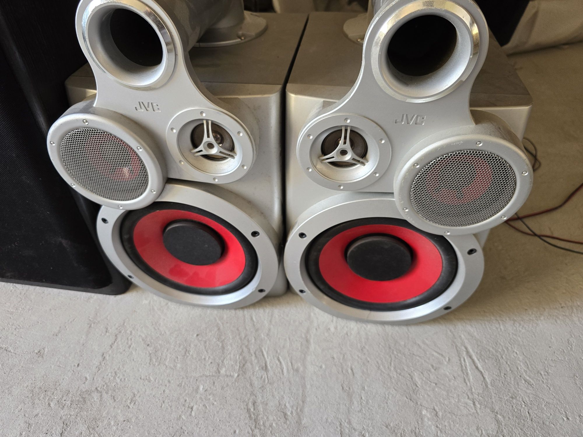 Boxe JVC model  sp-mxg700
