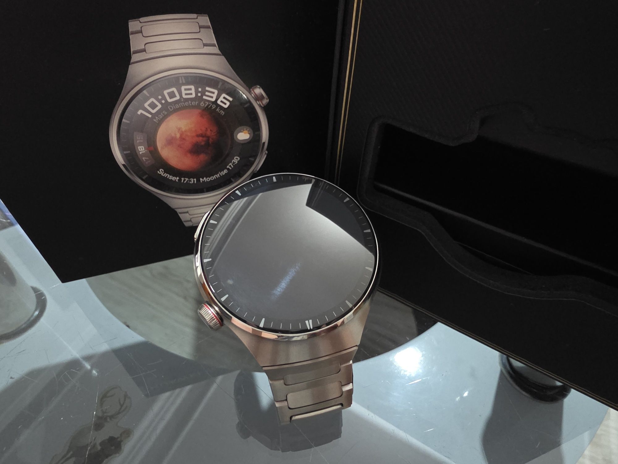 Часовник Huawei Watch 4 pro