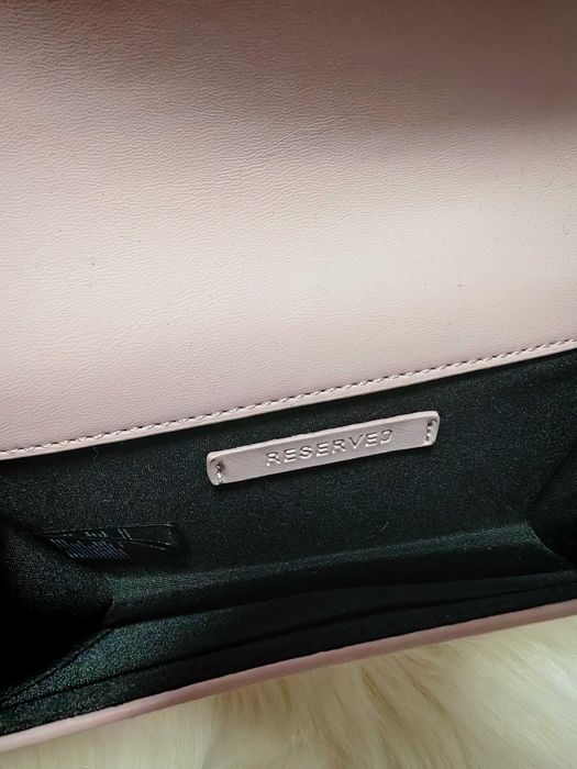 Geanta noua Reserved