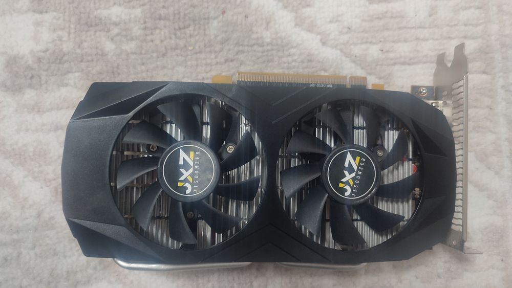 Продам видеокарту AMD RX 580 DDR5 256 BIT