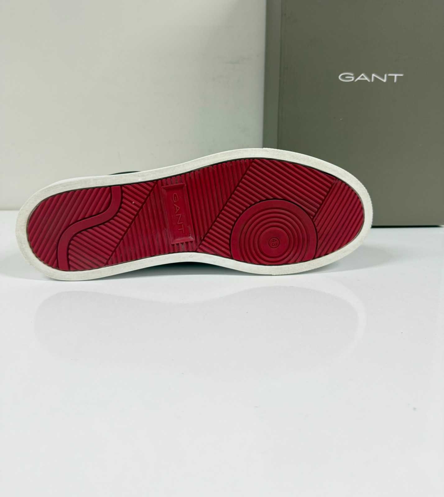 Gant  Mc  Julien