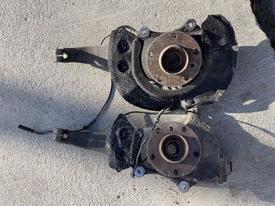 Fuzeta stanga / dreapta BMW F 10 f01 X drive xdrive 4x4 seria 7