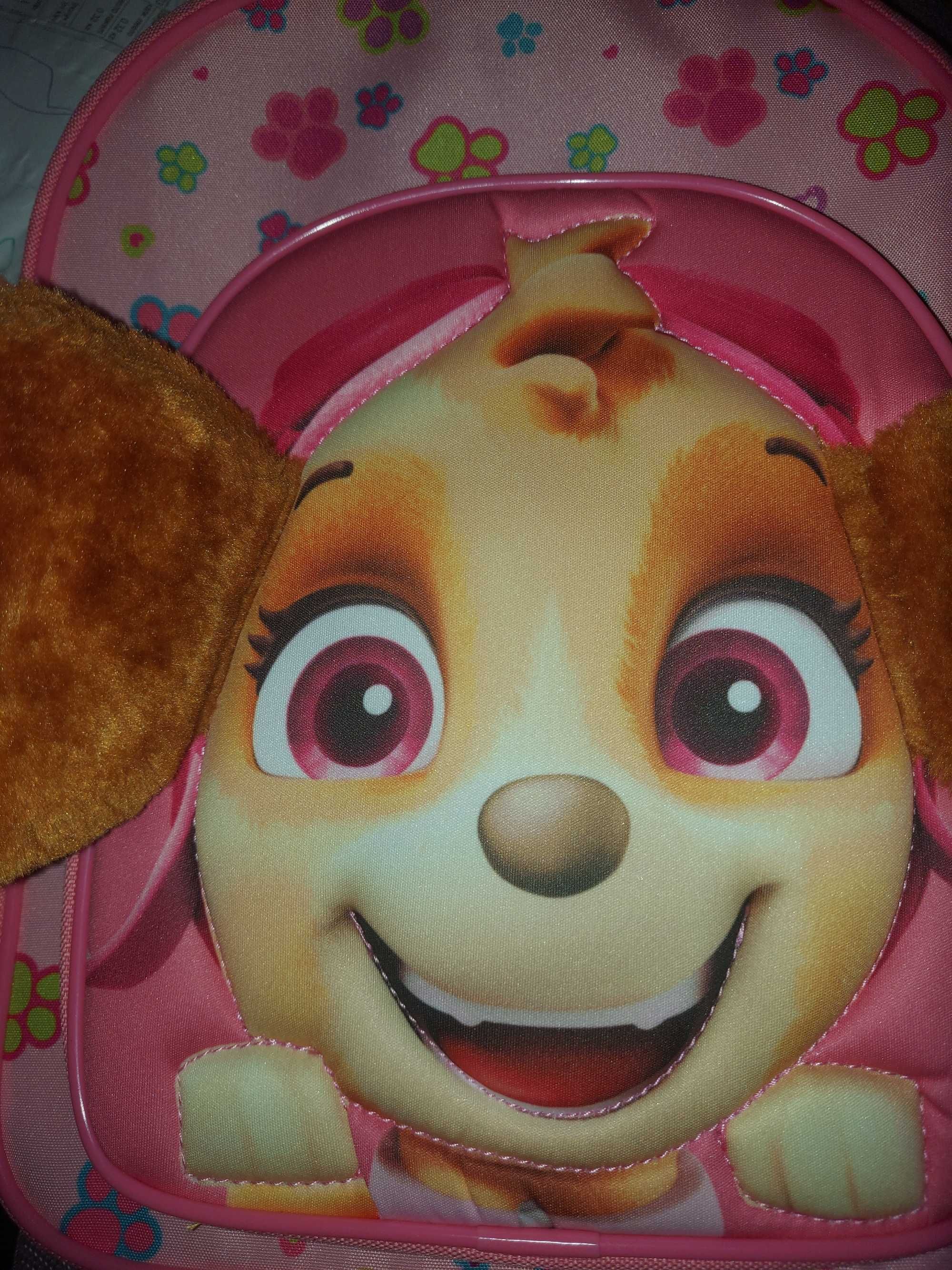 Нова раница със скай от paw patrol