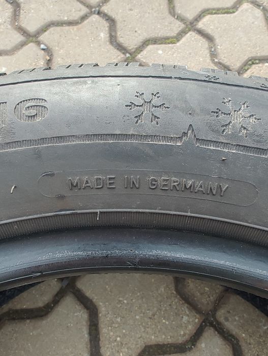 Anvelope/cauciucuri de iarna 205 55 R16 Dunlop produse in Germania