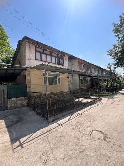 Панельныйда 3 хона кв срочно сотилади