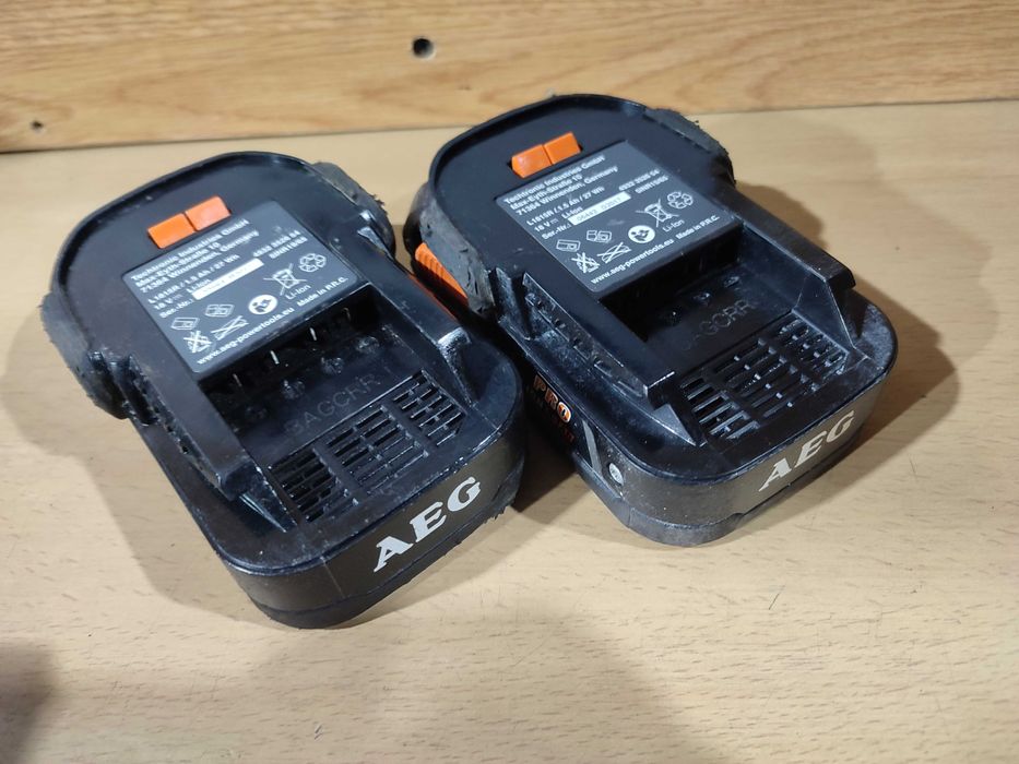 AEG L1815R Acumulator Baterie Sursa 18V 1.5Ah 27Wh LED LiIon Germania