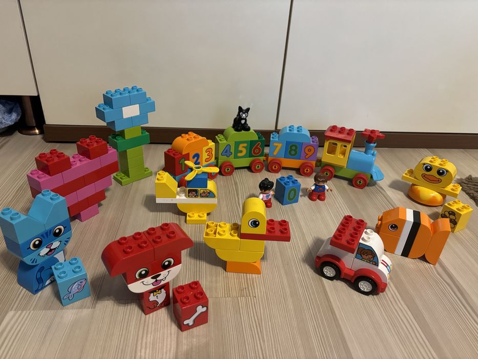 LEGO DUPLO trenuleț cu numere + animale și figurine, set complet