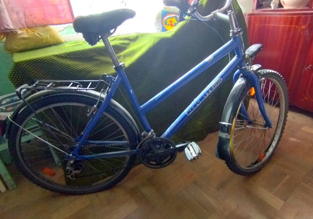 Vând bicicletă preț negociabil