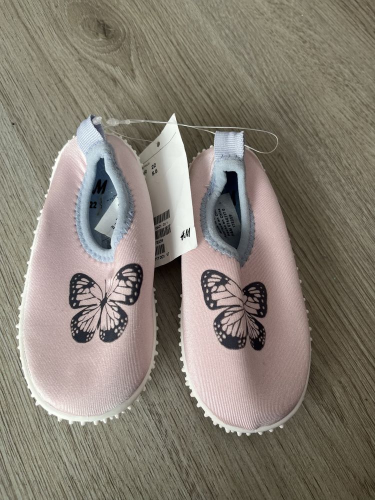 Pantofi de apa H&M marimea 22 noi