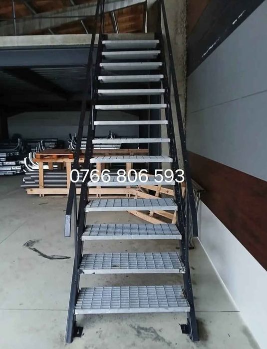 Vindem grătare zincate și orice ce se vede în poze