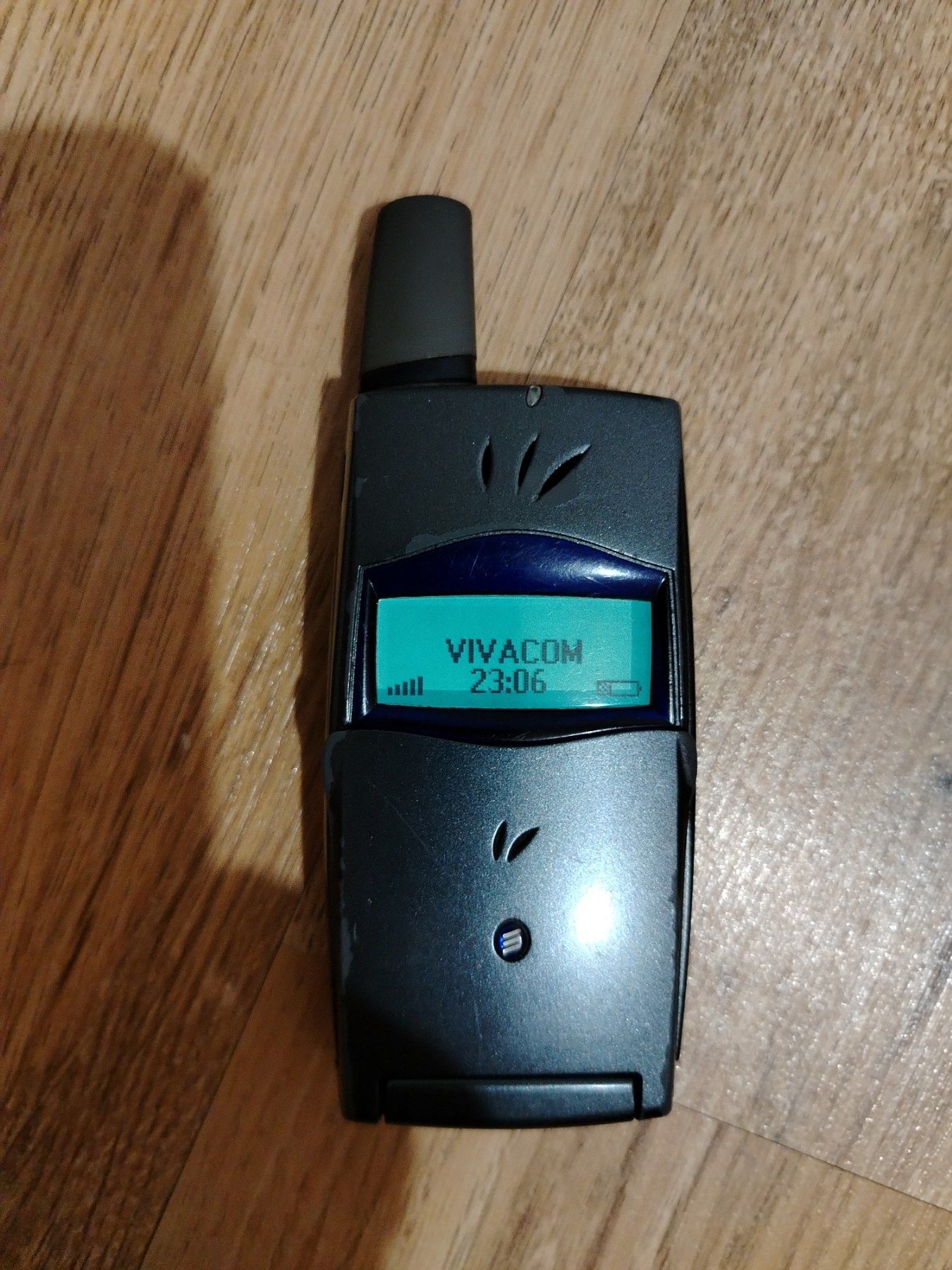 Мобилен телефон Ericsson t29s