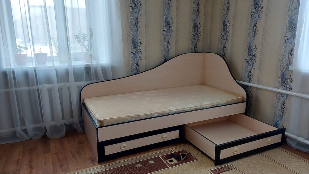 Срочно продам односпальные кровати