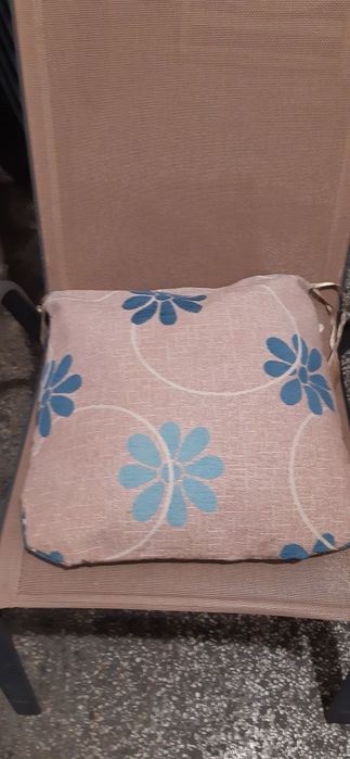 Красиви столовки,възглавнички за стол