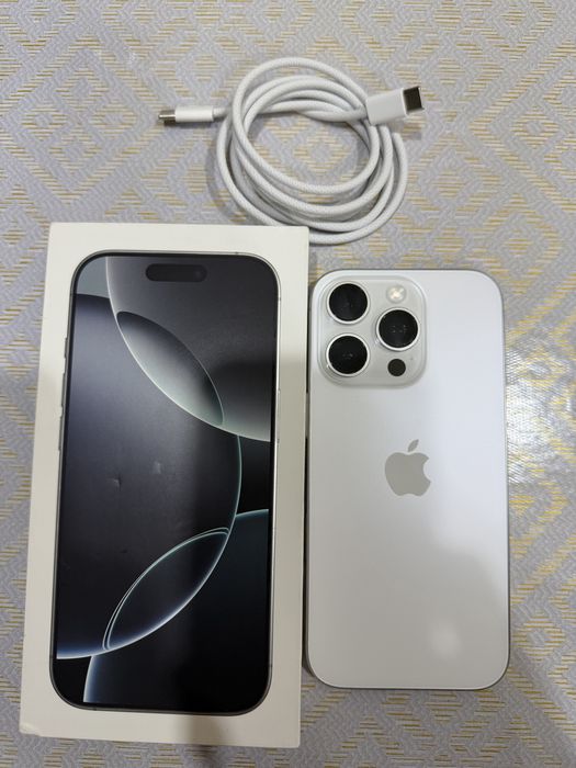 Продам Iphone 16 pro белый ( Esim) в идеальном состоянии !