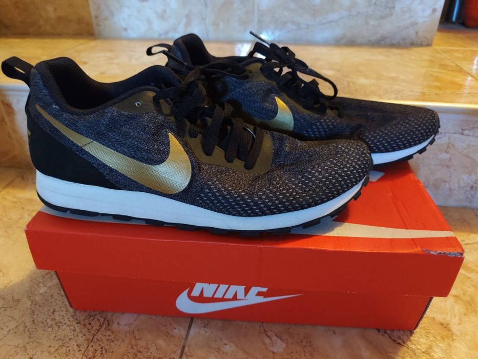 Nike Men Md Runner 2 Eng Mesh