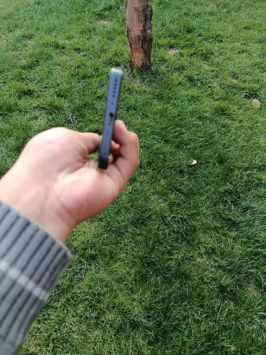 Srocni Redmi note 13