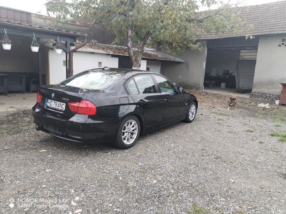 BMW Seria 3, E90 / variante SUV automat