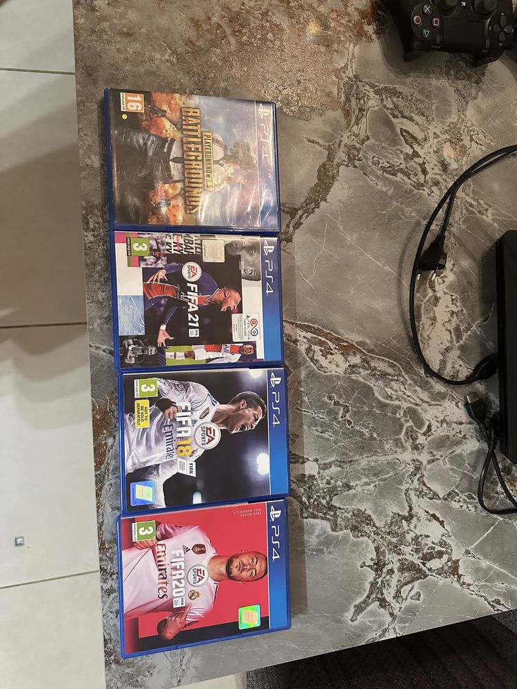 Ps4 slim с два джойстика
