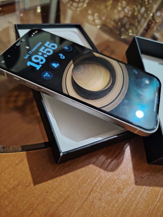 Salut ,vand iphone 12 64 gb