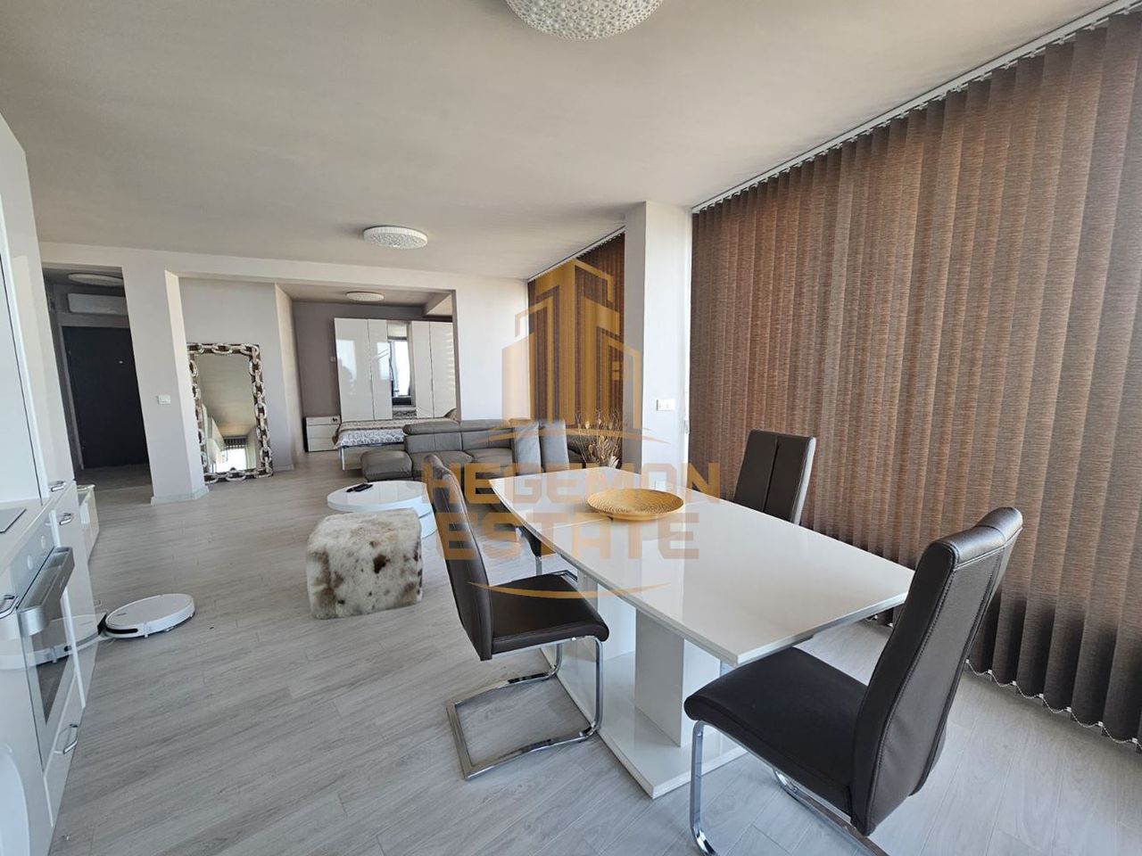 Продава се Двустаен апартамент в Балчик - 65 кв.м за 2077 €/кв.м - Снимка #5