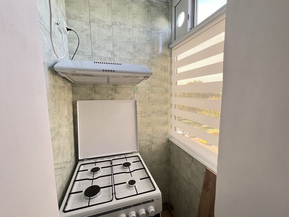 Închiriez Apartament