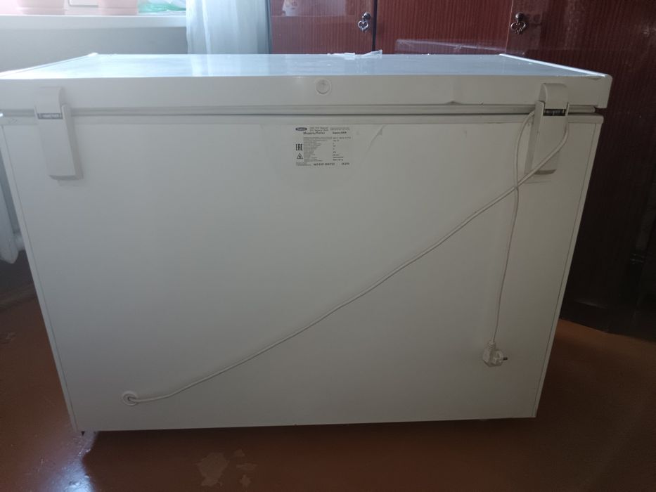 Продам морозильник