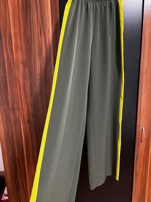 Панталон Stradivarius