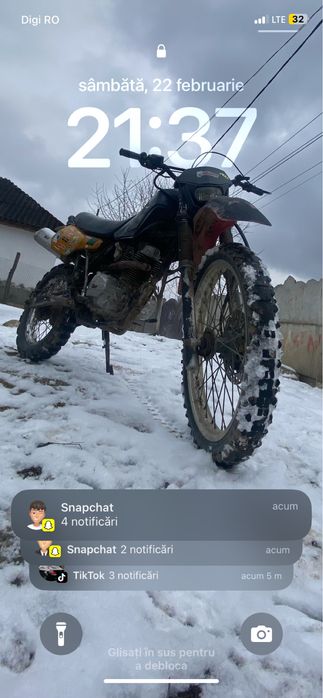 Vand cross 250cc tmmp,crosul functioneaza perfect mai multe detali pri