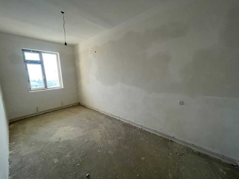 Ko`p qavatli uydagi xonadon