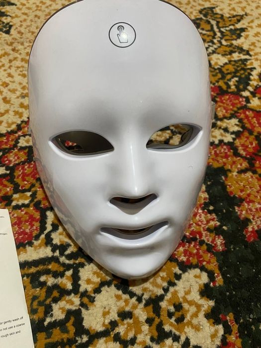 Лед маска для лиц